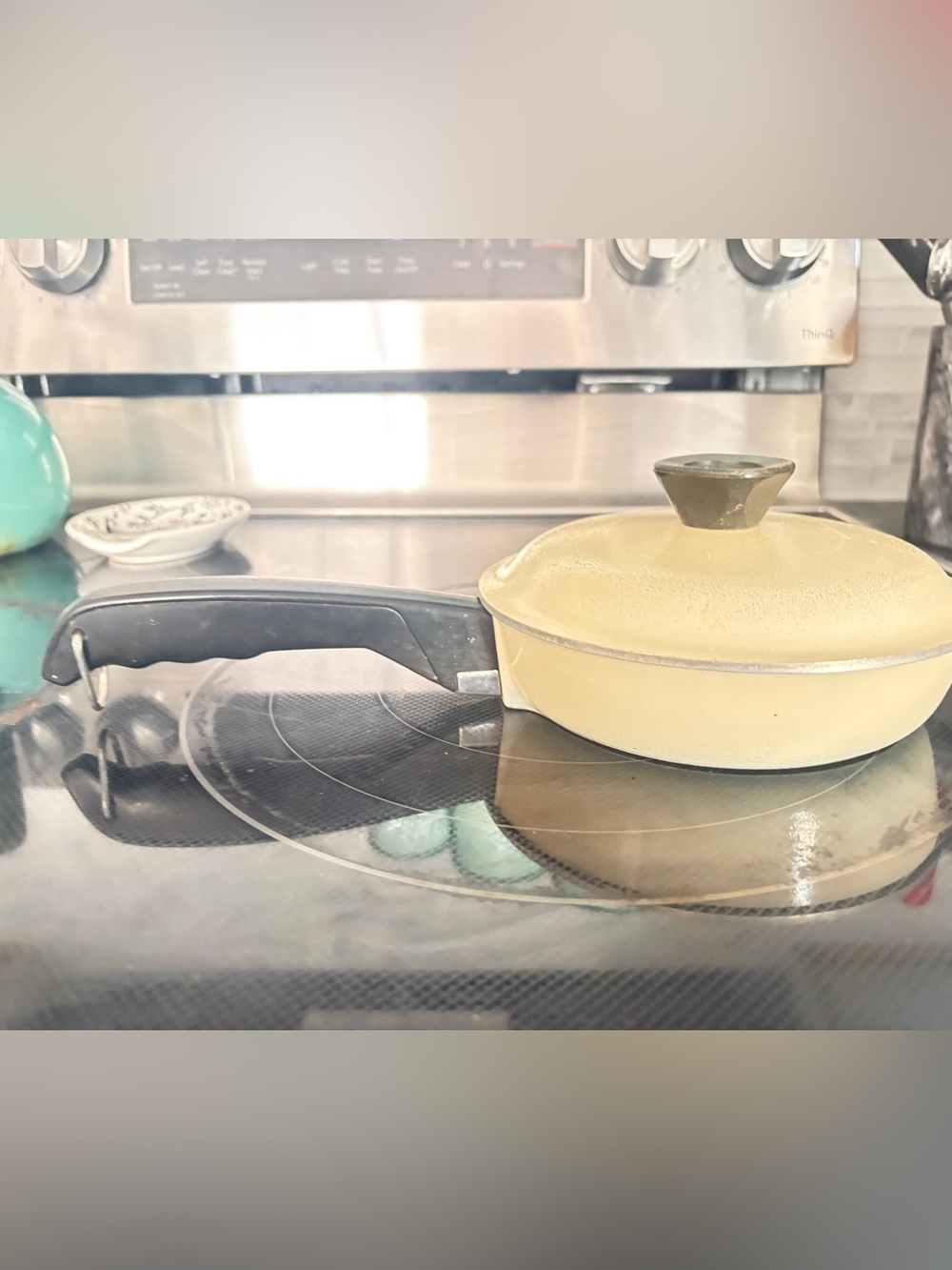 The Club vintage aluminum skillet. With lid. Small.
